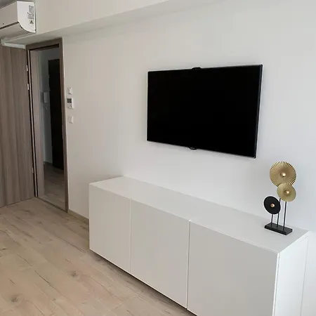 Cruiser By Bltn Apartament